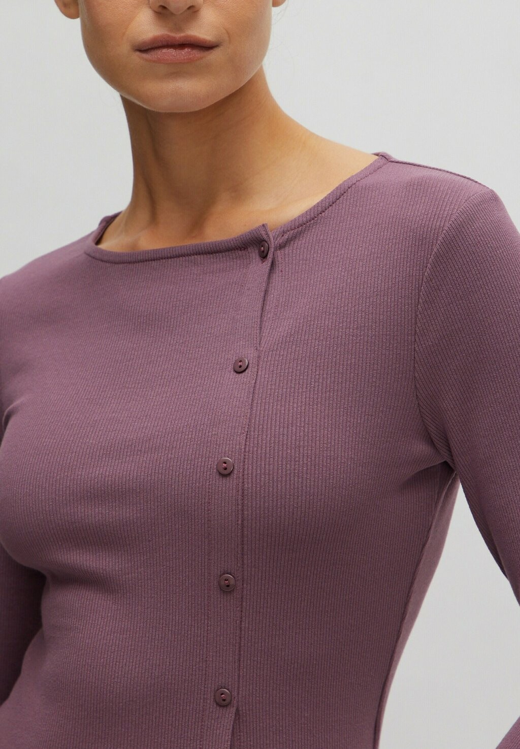 Блуза AVENA EDITED, сиреневый
Блуза AVENA EDITED, сиреневый