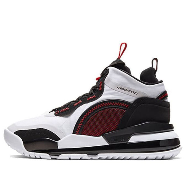 Кроссовки Air Jordan Aerospace 720 'White Black Gym Red', белый 
Кроссовки Air Jordan Aerospace 720 'White Black Gym Red', белый
