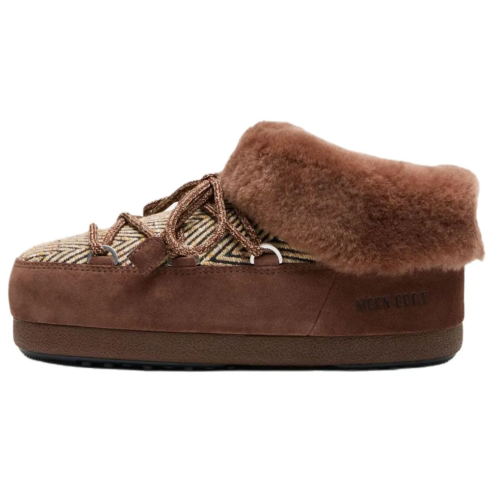 Moon Boot Guest In Residence Collaboration Chalet ботинки для снега до щиколотки унисекс Cocoa
Moon Boot Guest In Residence Collaboration Chalet ботинки для снега до щиколотки унисекс Cocoa