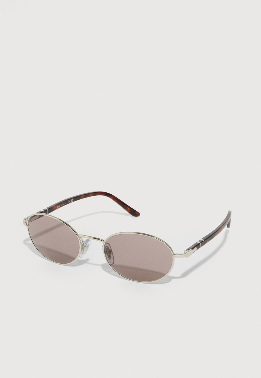 Солнцезащитные очки Persol IDA UNISEX, Silver-Coloured/Violet/Silver-Coloured
Солнцезащитные очки Persol IDA UNISEX, Silver-Coloured/Violet/Silver-Coloured