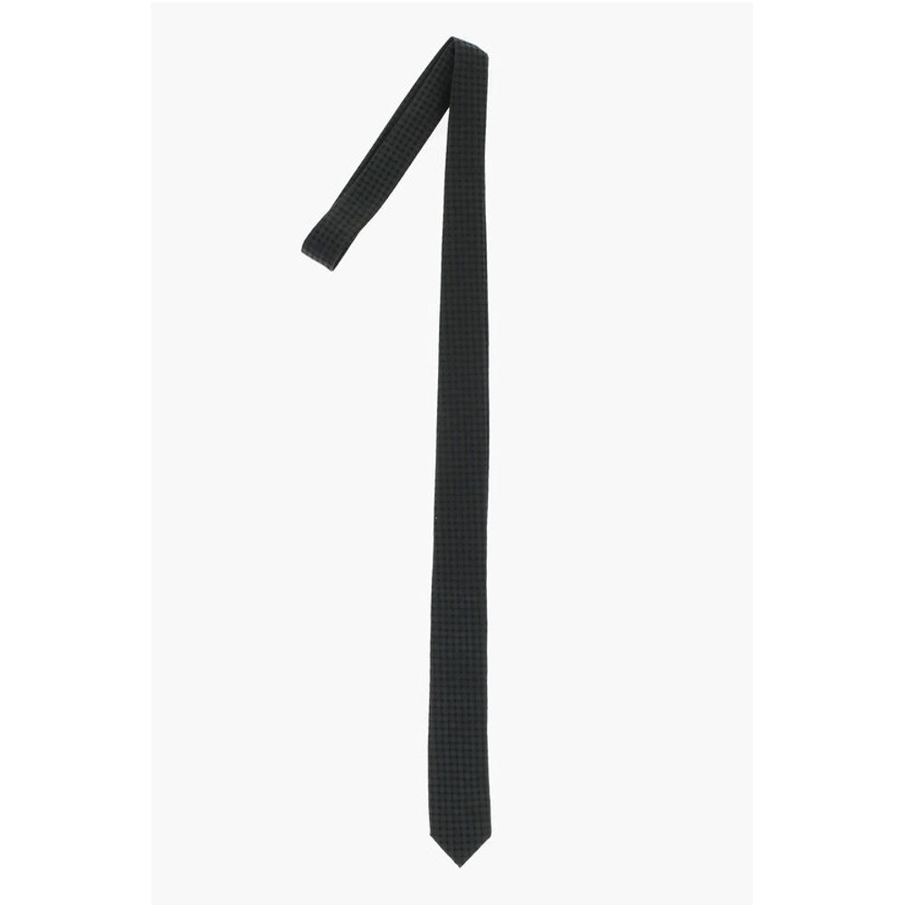Жаккардовый шелковый тонкий галстук Corneliani, черный
Жаккардовый шелковый тонкий галстук Corneliani, черный