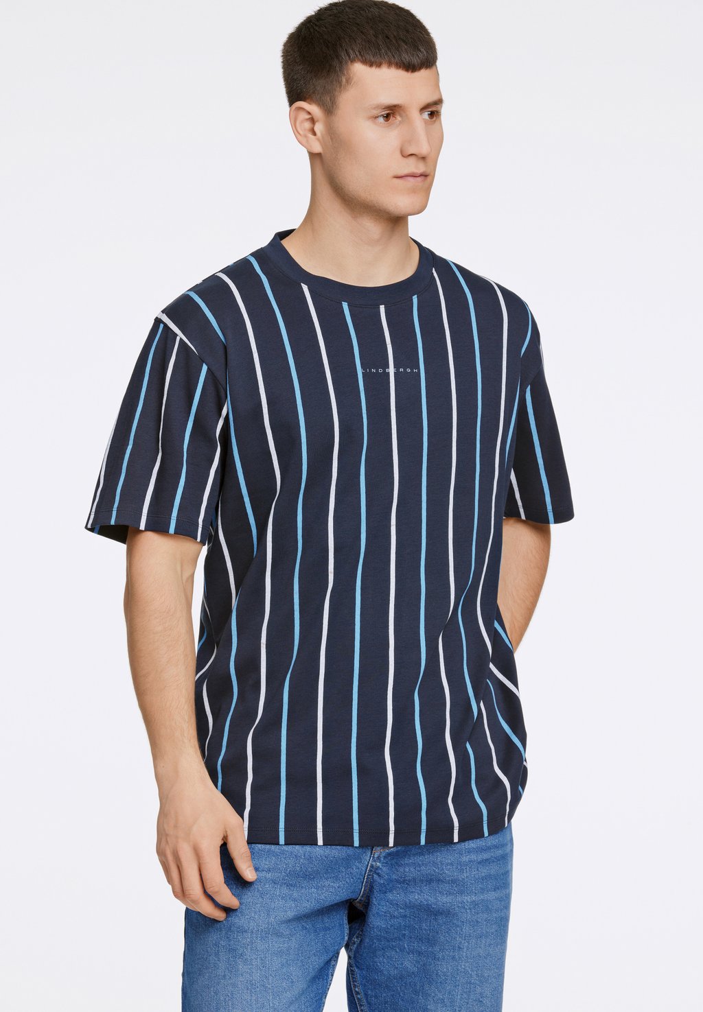 Футболка с принтом AOP LOGO Lindbergh, темно-синий
Футболка с принтом AOP LOGO Lindbergh, темно-синий