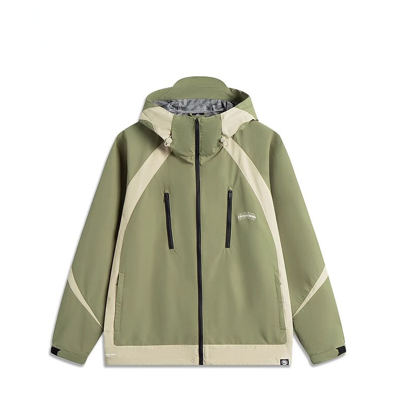 LINING Тренч спортивный мужской агарово-зеленый, Agarwood Green
LINING Тренч спортивный мужской агарово-зеленый, Agarwood Green