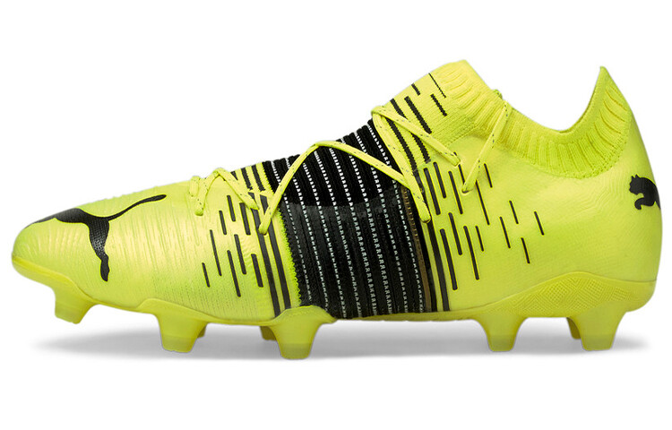 Футбольные бутсы мужские низкие желтые/черные Puma
Футбольные бутсы мужские низкие желтые/черные Puma