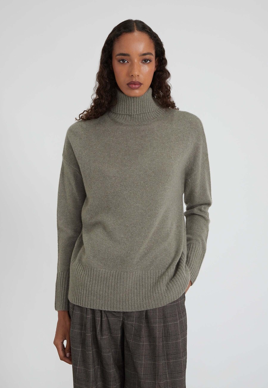 Большой свитер Style Republic, хаки
Большой свитер Style Republic, хаки