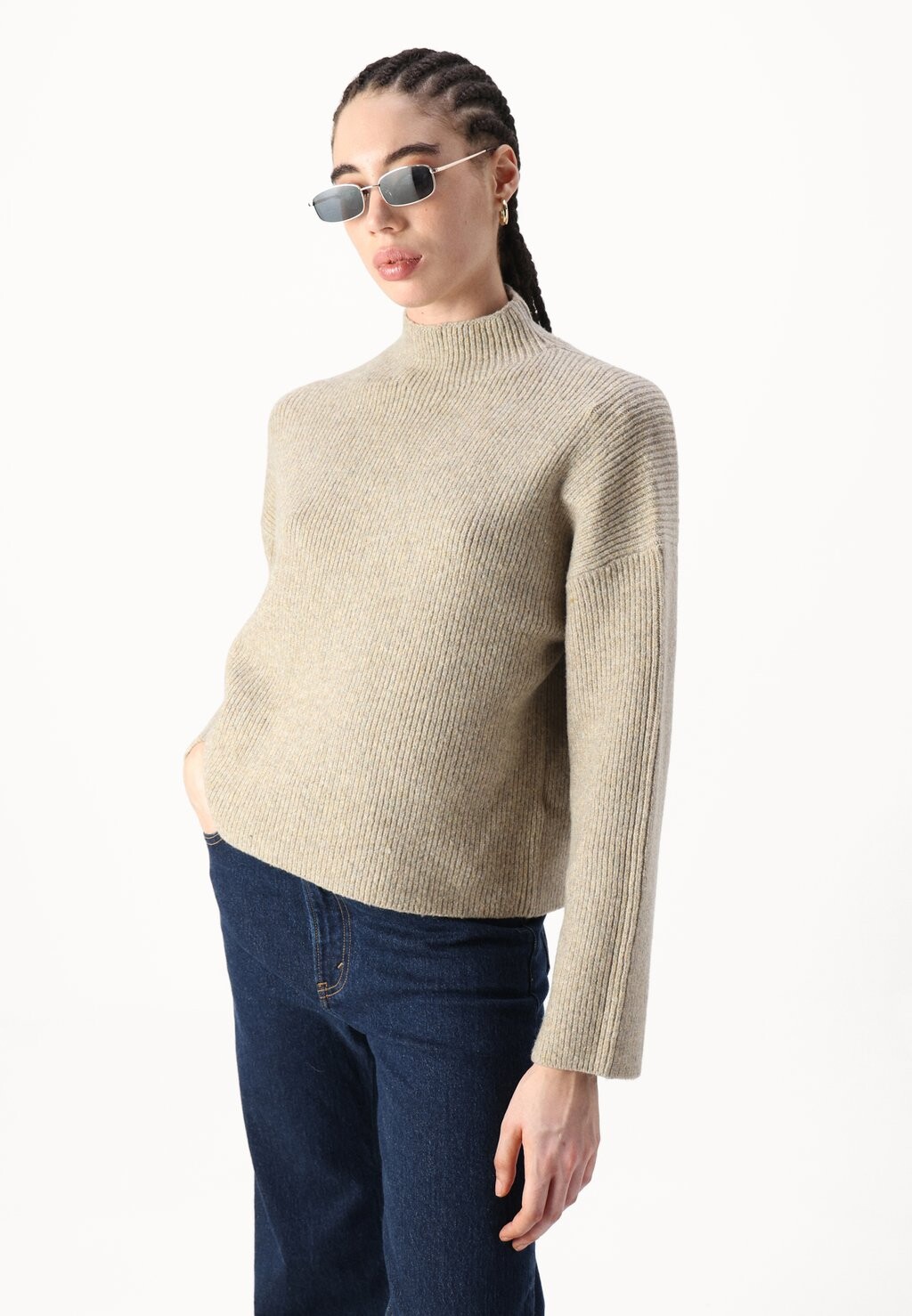 Джемпер Abercrombie & Fitch, коричневый
Джемпер Abercrombie & Fitch, коричневый