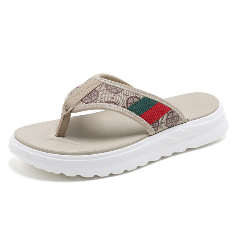 Jeep Мужские шлепанцы EVA цвета хаки
Jeep Мужские шлепанцы EVA цвета хаки