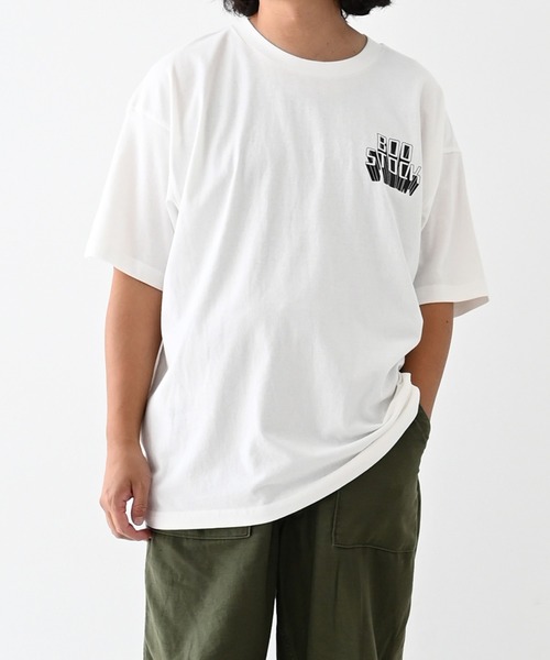 Футболка, крой оверсайз, бренд Boostock RPG, белый
Футболка, крой оверсайз, бренд Boostock RPG, белый