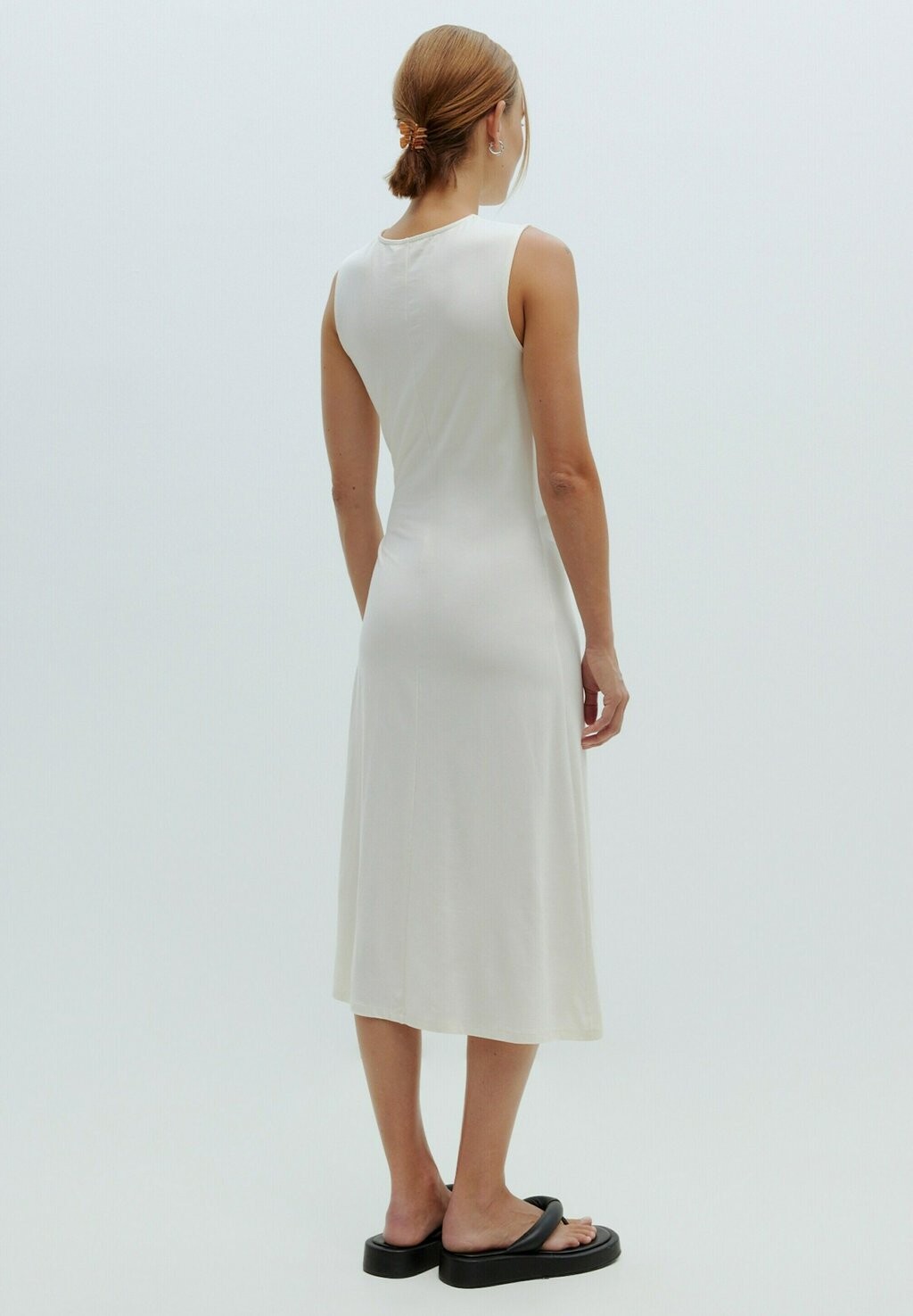 Повседневное платье KATIMA EDITED, белый
Повседневное платье KATIMA EDITED, белый