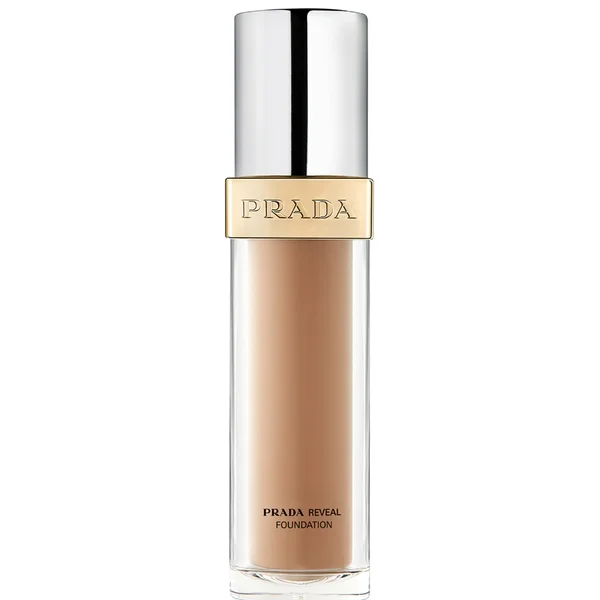 Многоразовая тональная основа reveal оптимизирующая кожу Prada, 30 мл., цвет mc60 - medium cool
Многоразовая тональная основа reveal оптимизирующая кожу Prada, 30 мл., цвет mc60 - medium cool