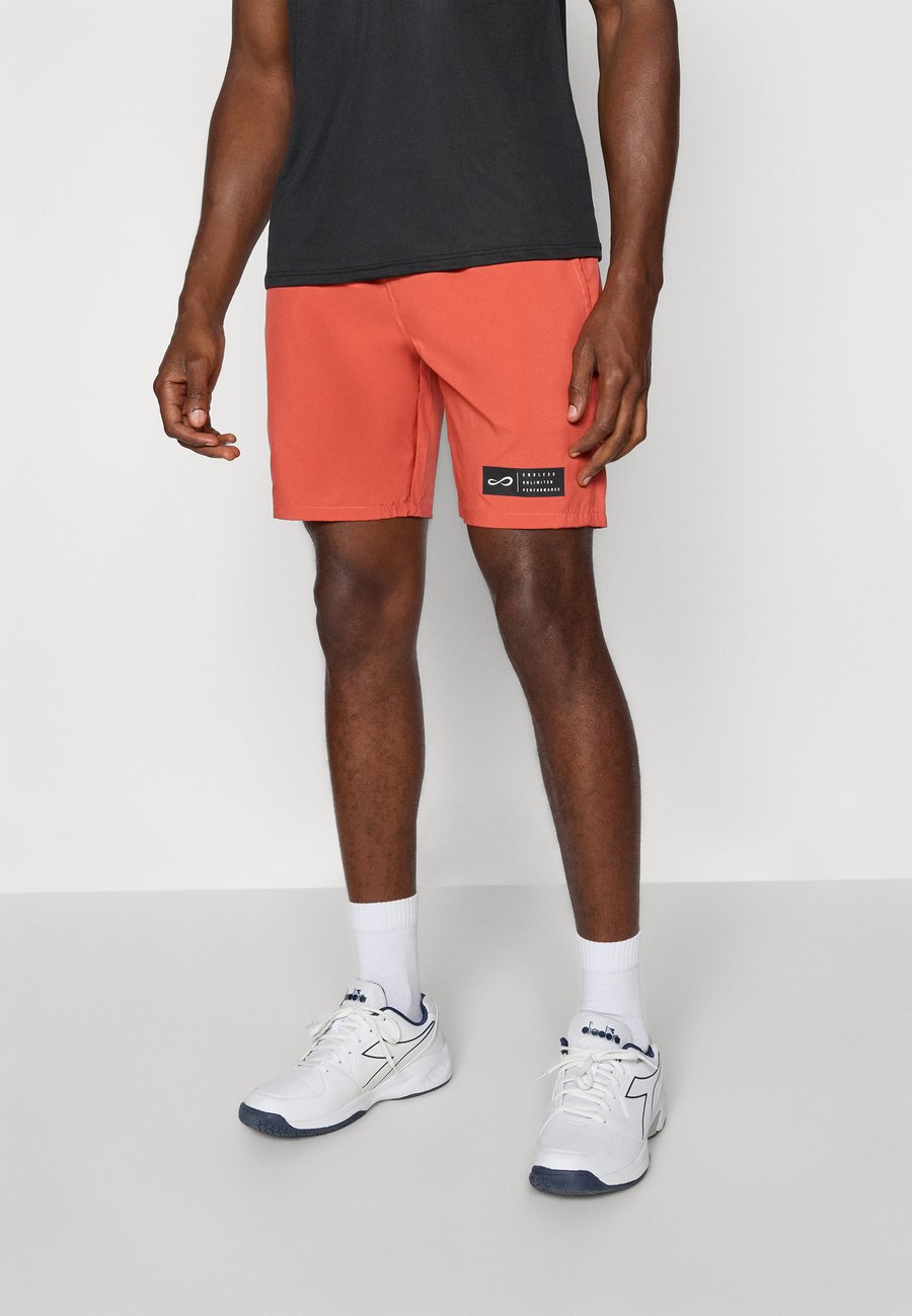 Спортивные шорты Endless SHORT ACE ICONIC, Auburn/Copper
Спортивные шорты Endless SHORT ACE ICONIC, Auburn/Copper