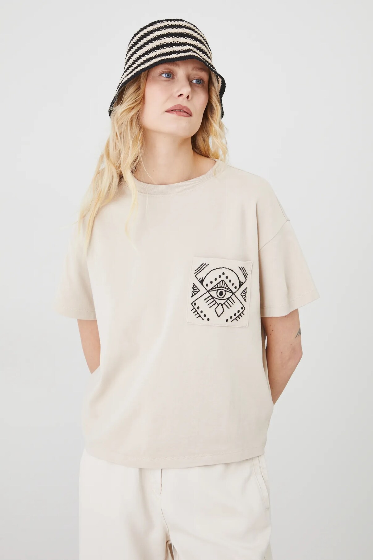 Футболка из хлопка Medicine, бежевый
Футболка из хлопка Medicine, бежевый