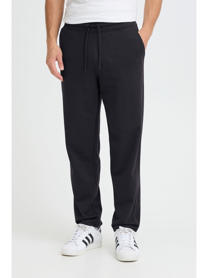 BLEND Спортивные штаны BHMBris черного цвета
BLEND Спортивные штаны BHMBris черного цвета