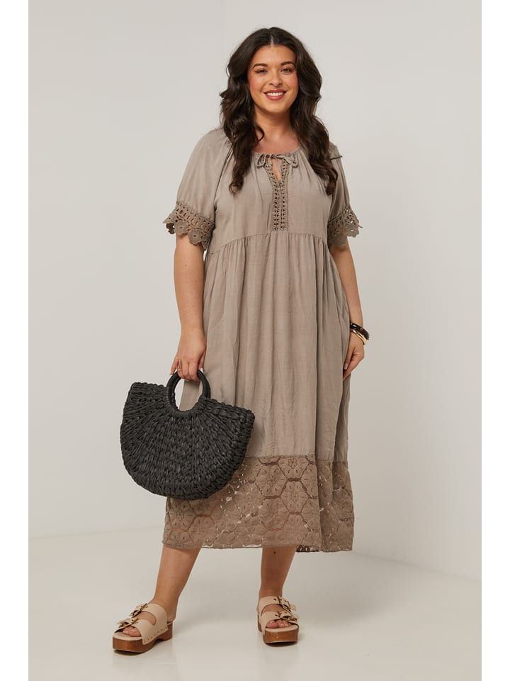 Длинное платье Curvy Lady, серо-коричневый
Длинное платье Curvy Lady, серо-коричневый