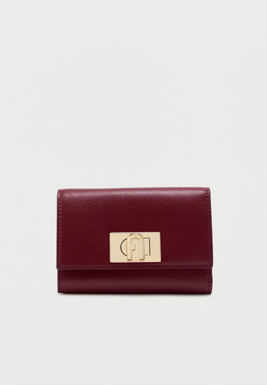 Кошелек Furla COMPACT WALLET, Ciliegia/Dark Red
Кошелек Furla COMPACT WALLET, Ciliegia/Dark Red