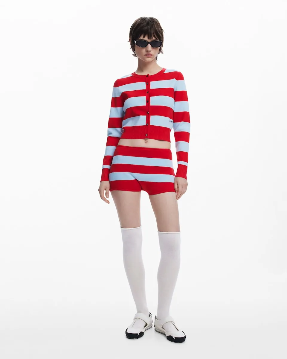 Женские трикотажные шорты в полоску Desigual, красный
Женские трикотажные шорты в полоску Desigual, красный