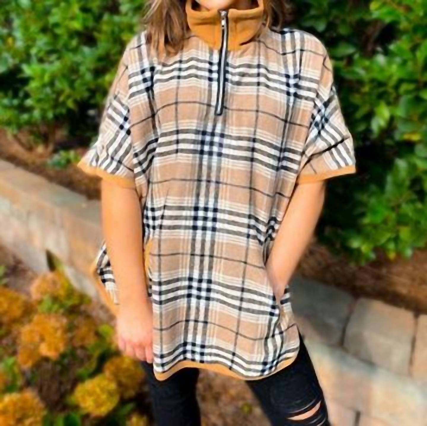 Пончо Finnley в цвете тауп With love, Taupe
Пончо Finnley в цвете тауп With love, Taupe