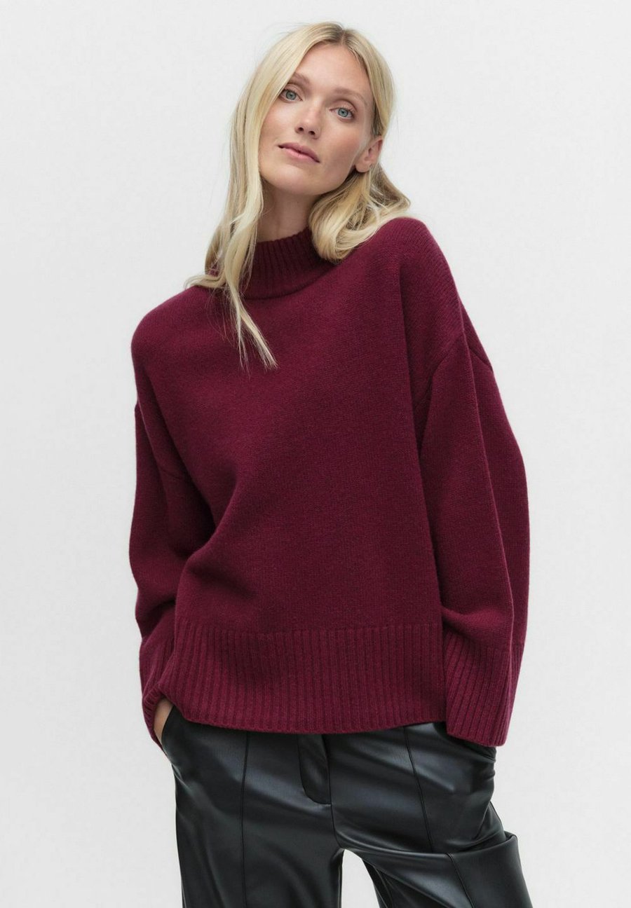 Джемпер STOCKH LM Studio JETT KNIT, Wine Red/Red
Джемпер STOCKH LM Studio JETT KNIT, Wine Red/Red