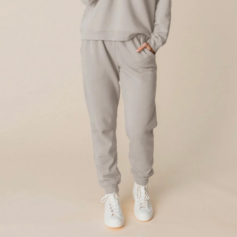 Спортивные брюки-комбинезон из органического хлопка больших размеров Ocio, Stone
Спортивные брюки-комбинезон из органического хлопка больших размеров Ocio, Stone