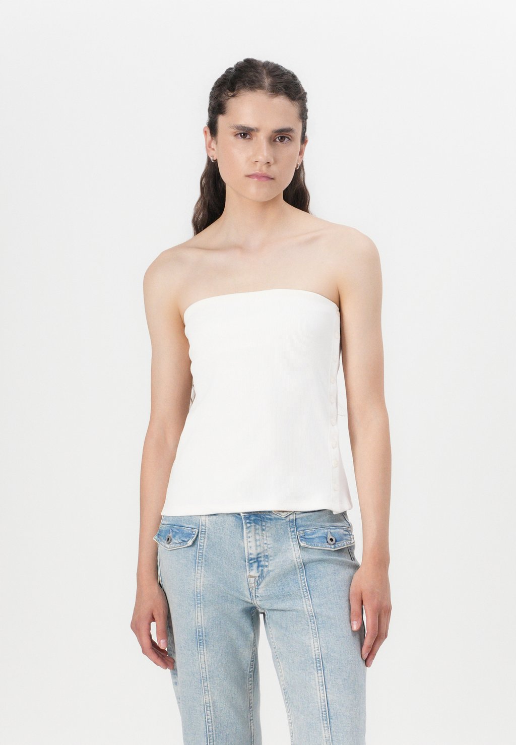 Топ Abercrombie & Fitch, кремовый
Топ Abercrombie & Fitch, кремовый