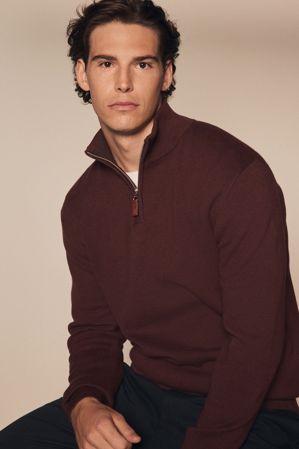 Джемпер прямого кроя из 100% хлопка премиум класса с застежкой молнией на воротнике Next, красный
Джемпер прямого кроя из 100% хлопка премиум класса с застежкой молнией на воротнике Next, красный