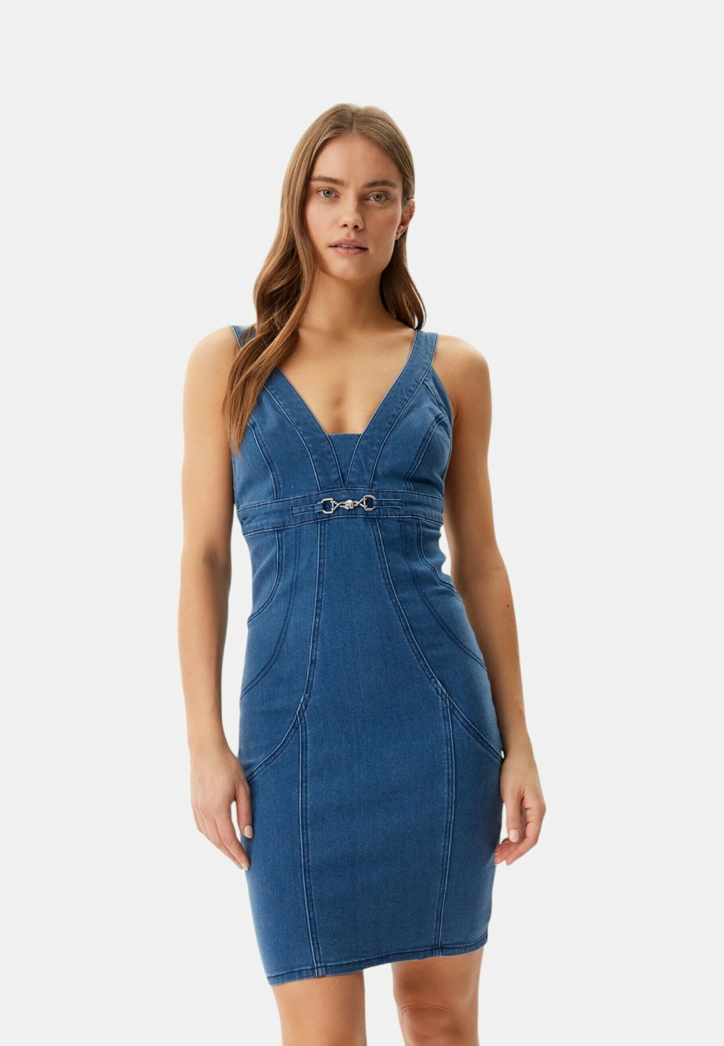 Джинсовое платье Guess, синий
Джинсовое платье Guess, синий