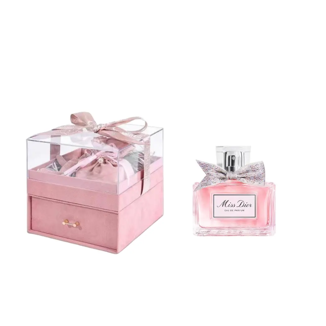 Набор Miss Perfume Eau De Toilette Formal Wear+Rabbit+Perfume Bag, подарок для девушки DIOR
Набор Miss Perfume Eau De Toilette Formal Wear+Rabbit+Perfume Bag, подарок для девушки DIOR