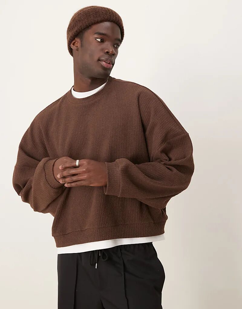 Укороченный легкий джемпер оверсайз с начесом в рубчик коричневого цвета ASOS DESIGN
Укороченный легкий джемпер оверсайз с начесом в рубчик коричневого цвета ASOS DESIGN