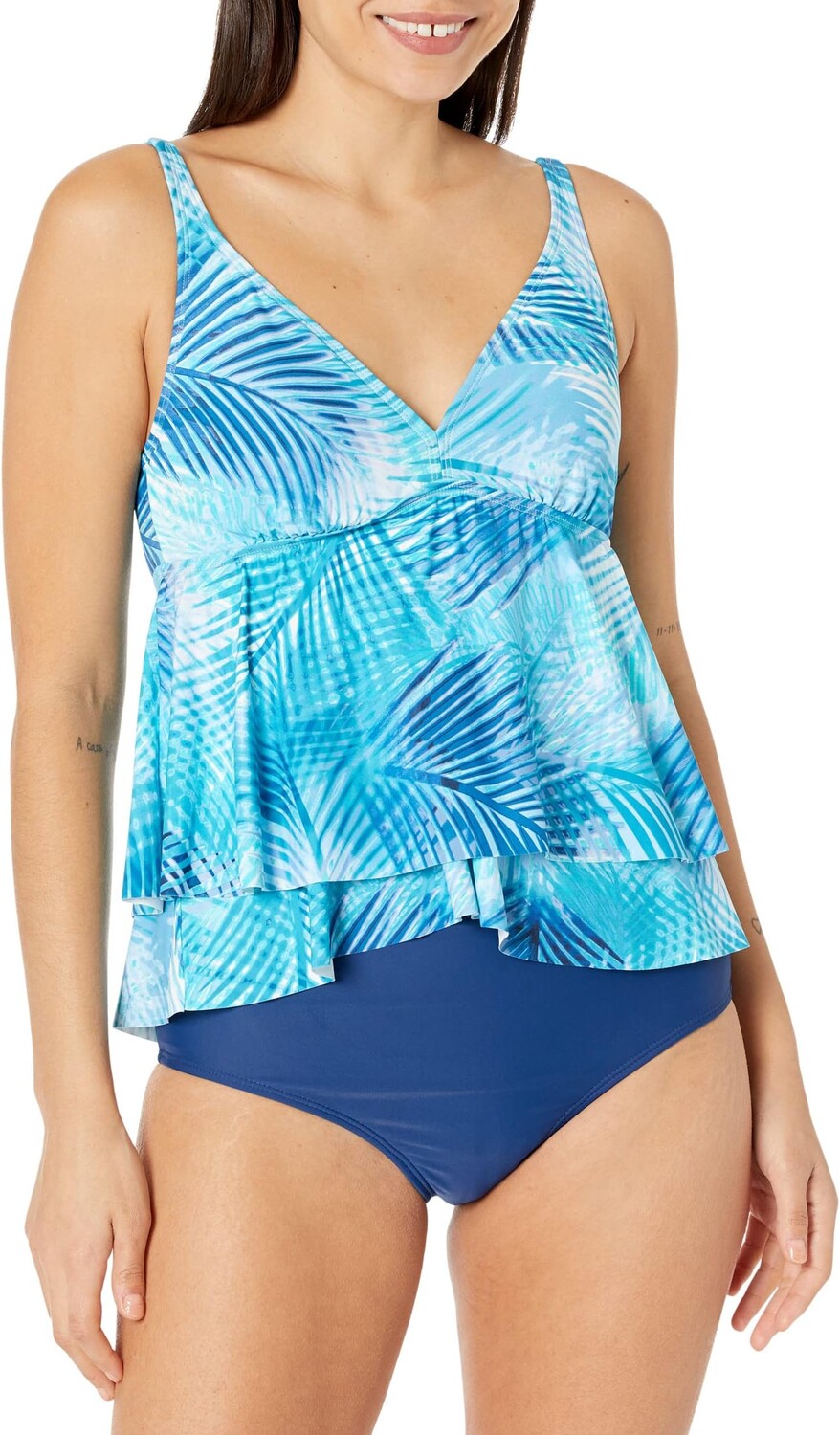 Купальник BEACH HOUSE Shadow Fern Tana Double Ruffle Tankini with Underwire, цвет Blue Bliss
Купальник BEACH HOUSE Shadow Fern Tana Double Ruffle Tankini with Underwire, цвет Blue Bliss