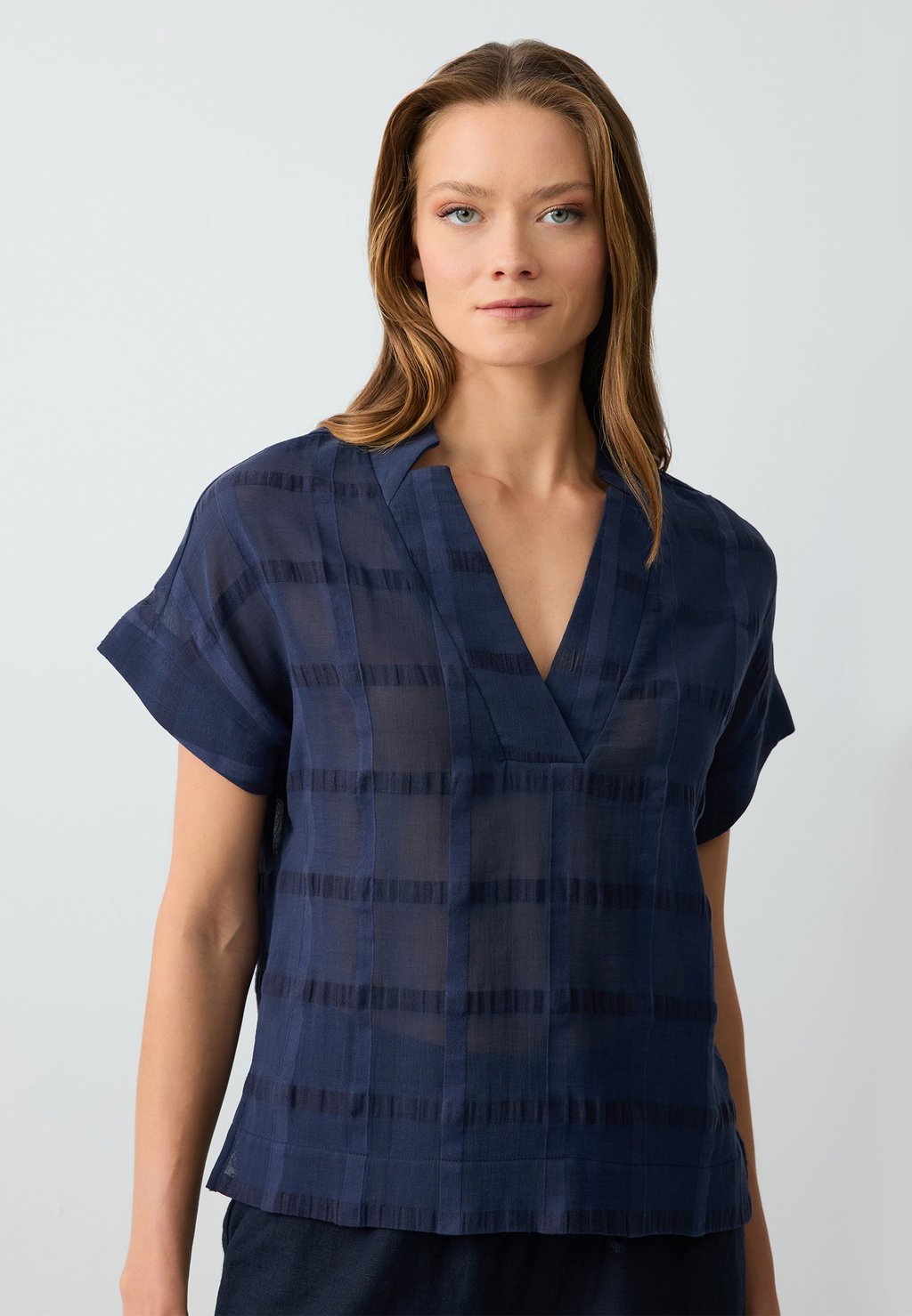 Блуза RELAXED FIT Jimmy Key, темно-синий
Блуза RELAXED FIT Jimmy Key, темно-синий