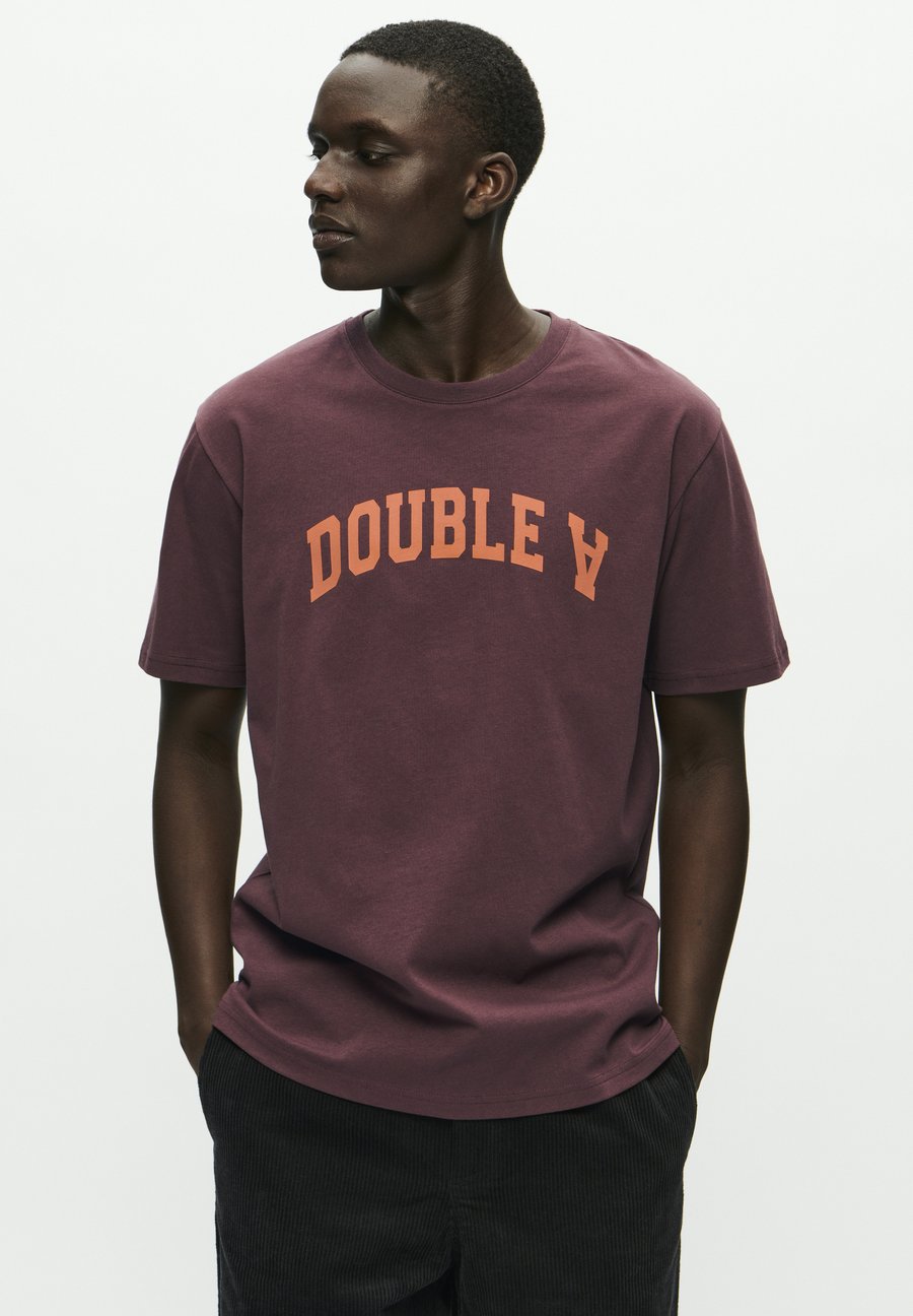 Футболка DOUBLE A BY W.W. ACE ARCH, Decadent Chocolate/Dark Brown, Коричневый, Футболка DOUBLE A BY W.W. ACE ARCH, Decadent Chocolate/Dark Brown
Футболка DOUBLE A BY W.W. ACE ARCH, Decadent Chocolate/Dark Brown, Коричневый, Футболка DOUBLE A BY W.W. ACE ARCH, Decadent Chocolate/Dark Brown