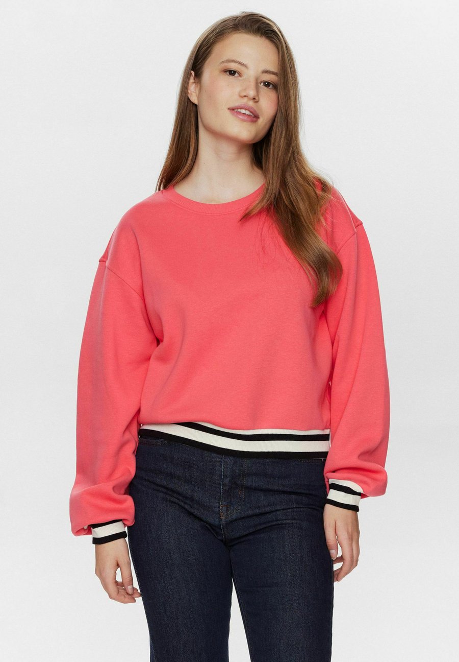 Толстовка Nümph NUADA, Geranium/Light Red
Толстовка Nümph NUADA, Geranium/Light Red