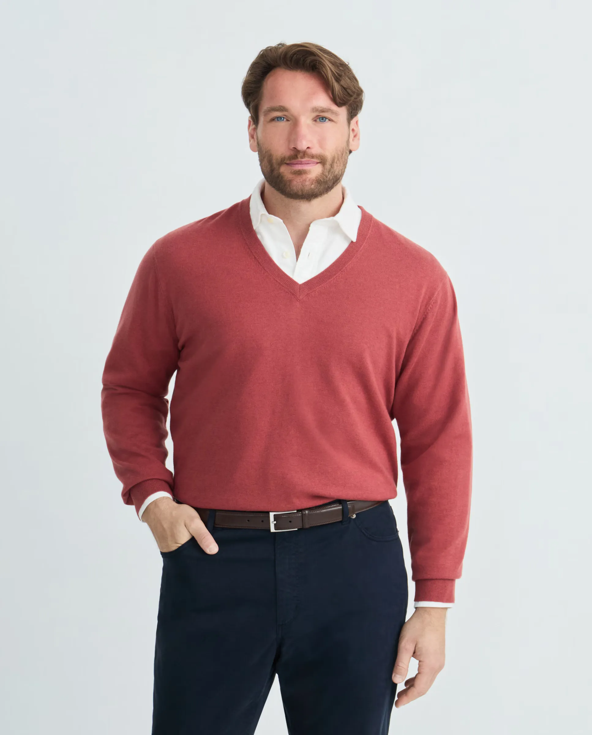 Джемпер мужской больших размеров с V-образным вырезом, гладкий, из мериносовой шерсти Emidio Tucci, красный
Джемпер мужской больших размеров с V-образным вырезом, гладкий, из мериносовой шерсти Emidio Tucci, красный