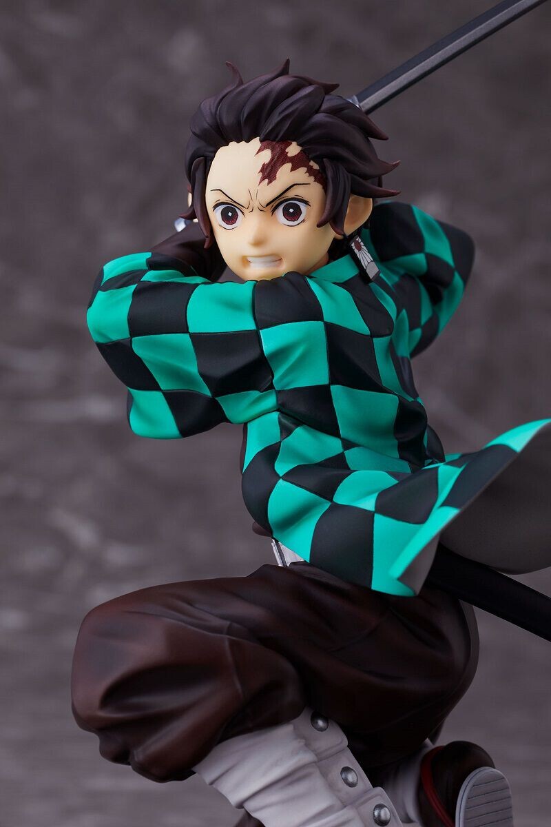 Фигурка Demon Slayer: Kimetsu no Yaiba - Tanjiro Kamado 1/8 Scale Figure 
Фигурка Demon Slayer: Kimetsu no Yaiba - Tanjiro Kamado 1/8 Scale Figure