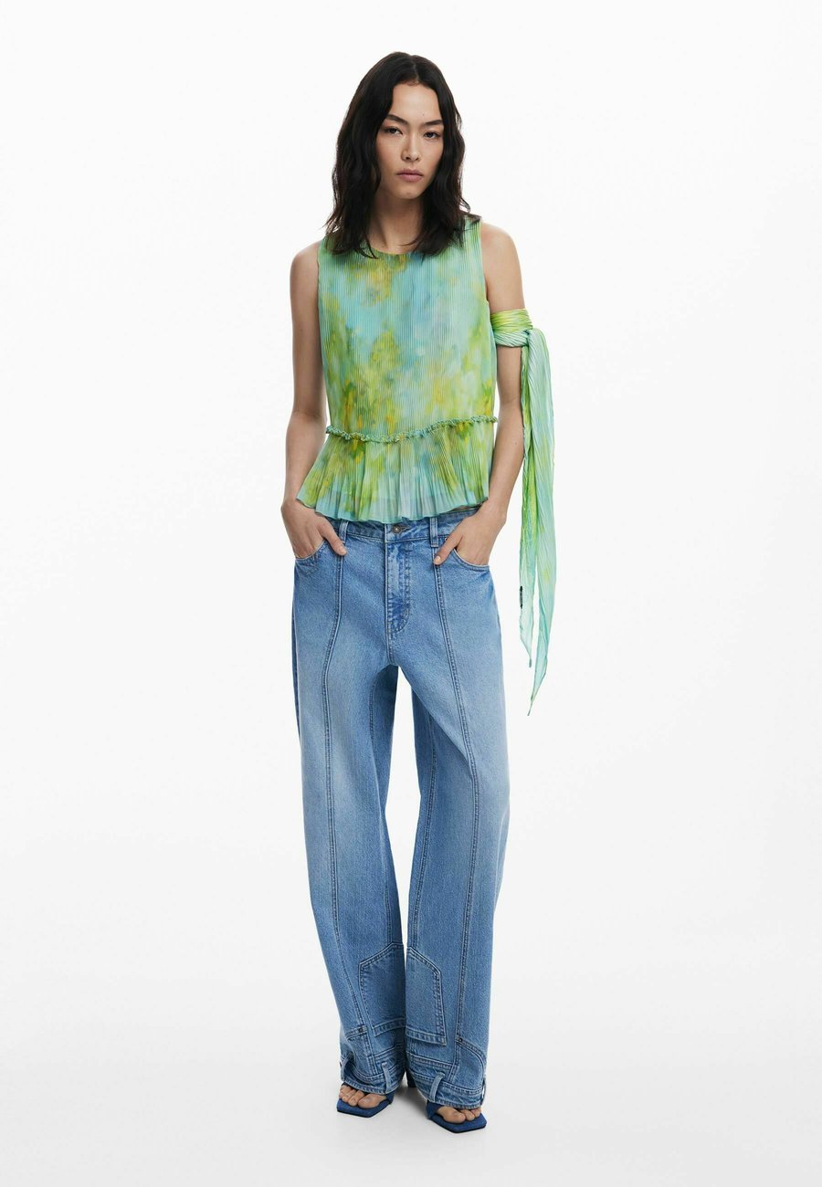 Шарф Desigual Scarf, Green
Шарф Desigual Scarf, Green