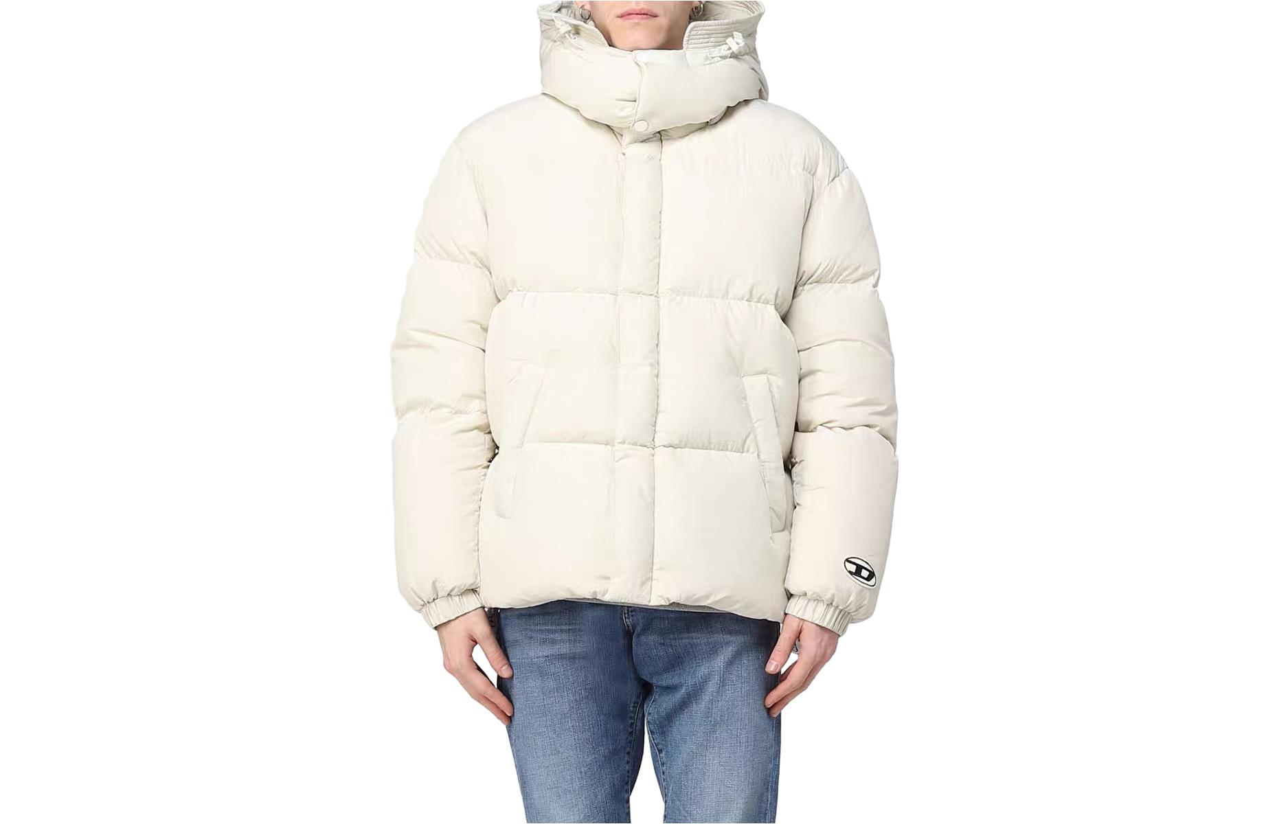 DIESEL Пуховик мужской бежевый
DIESEL Пуховик мужской бежевый