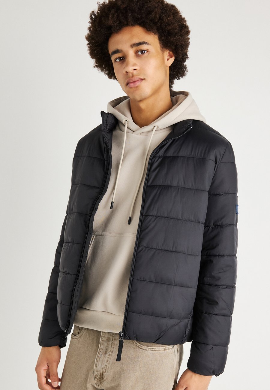 Куртка Pepe Jeans PUFFER JACKET, Black
Куртка Pepe Jeans PUFFER JACKET, Black