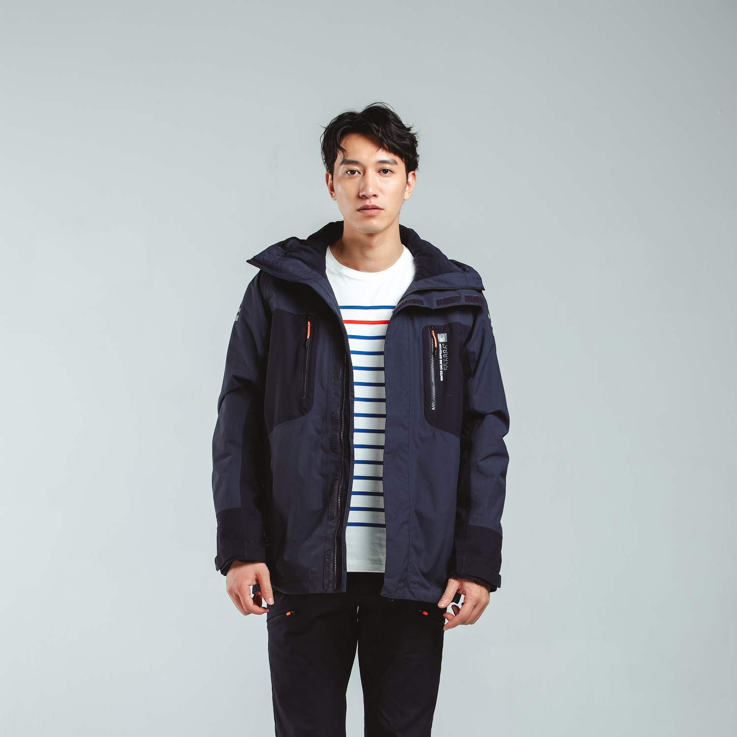 Мужская морская водонепроницаемая утеплённая курка Tribord 500 — серый / тёмно-синий
Мужская морская водонепроницаемая утеплённая курка Tribord 500 — серый / тёмно-синий