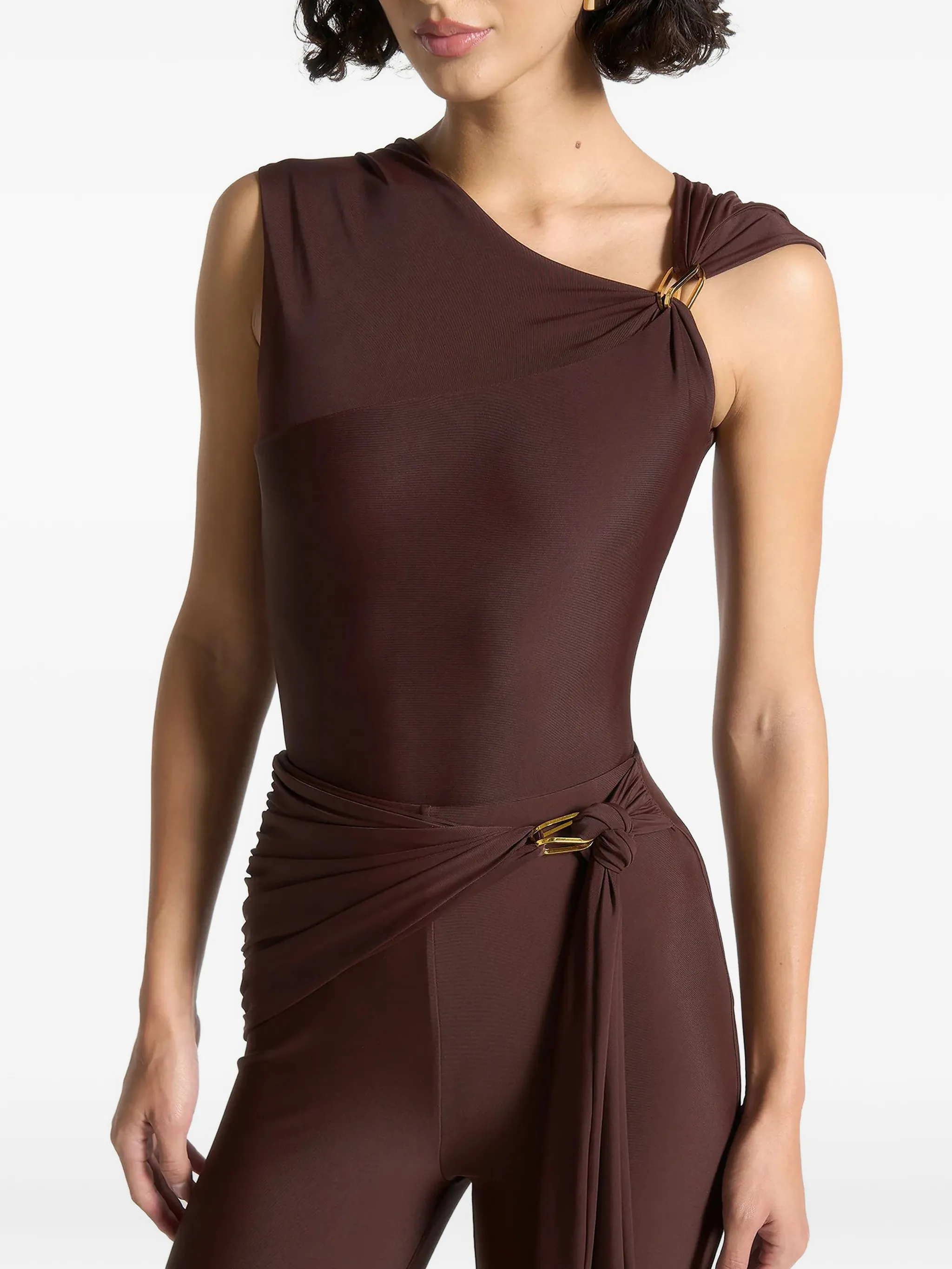 Боди с асимметричным вырезом и деталями из фурнитуры Manière De Voir, коричневый
Боди с асимметричным вырезом и деталями из фурнитуры Manière De Voir, коричневый