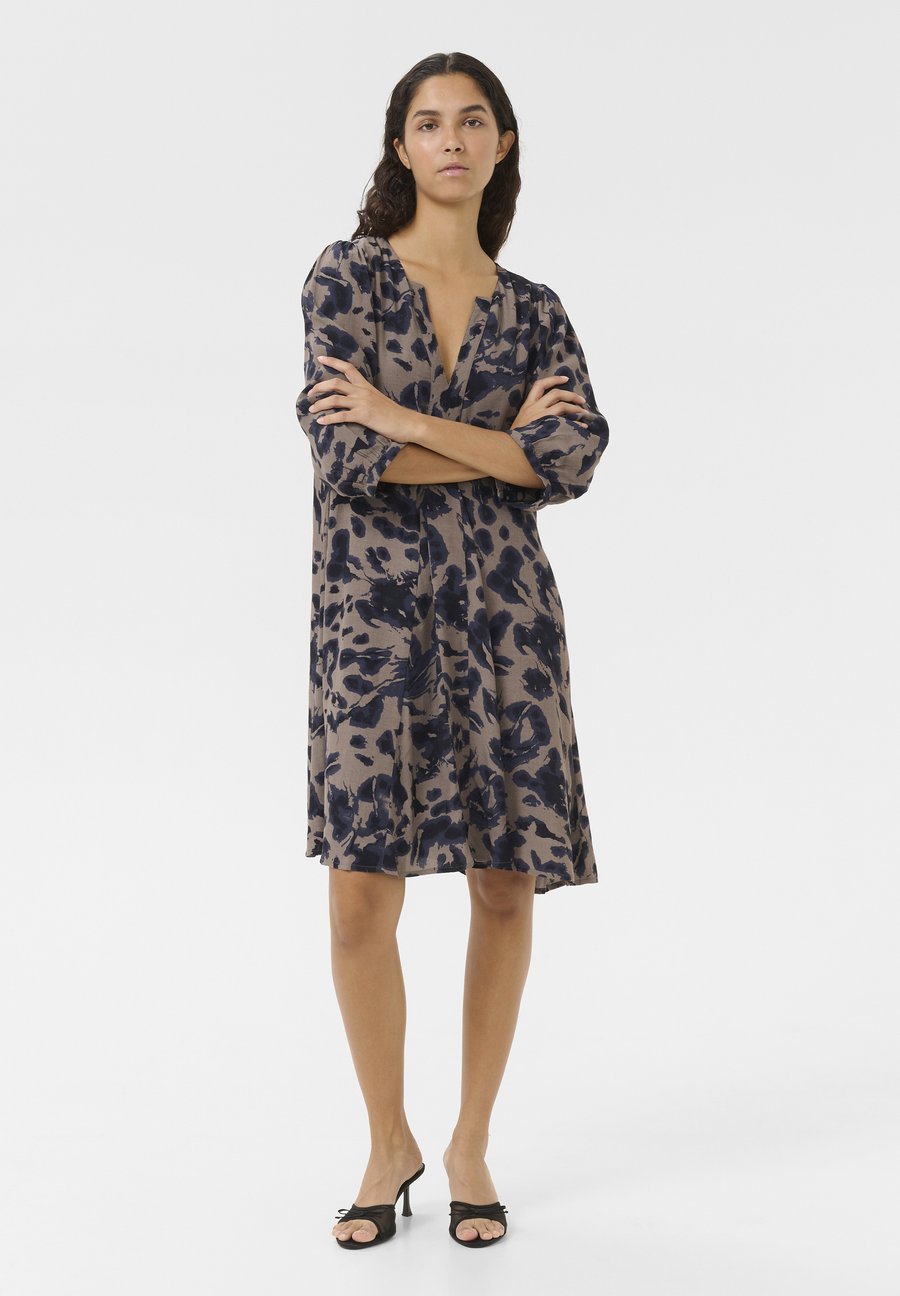 Платье Karen by Simonsen Day dress, Ashley /Beige
Платье Karen by Simonsen Day dress, Ashley /Beige