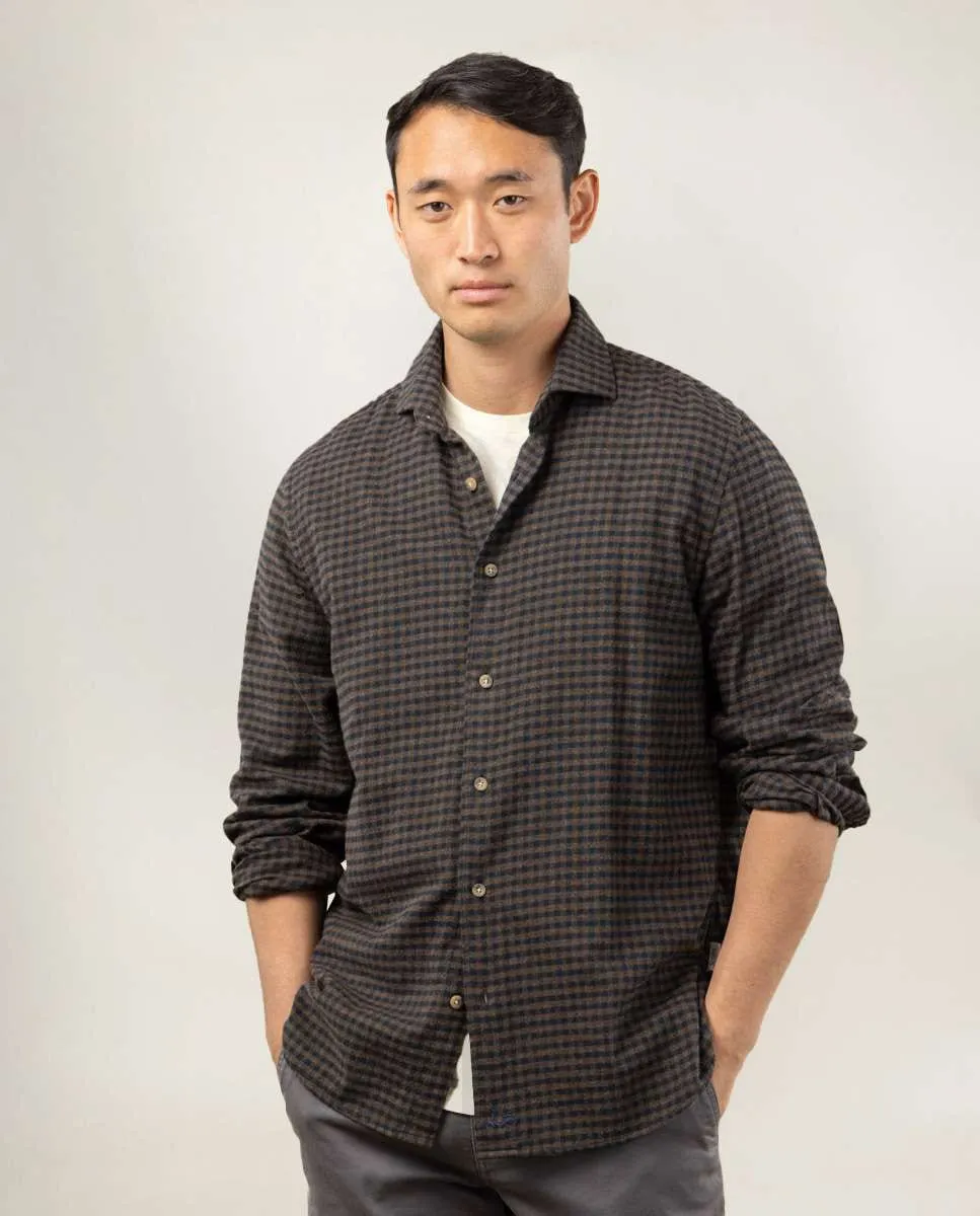 Мужская рубашка классического кроя в темно-коричневую клетку Scotta 1985, темно-коричневый
Мужская рубашка классического кроя в темно-коричневую клетку Scotta 1985, темно-коричневый