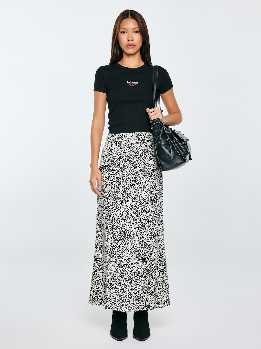 Юбка BIG STAR Arcelia, черный/белый
Юбка BIG STAR Arcelia, черный/белый