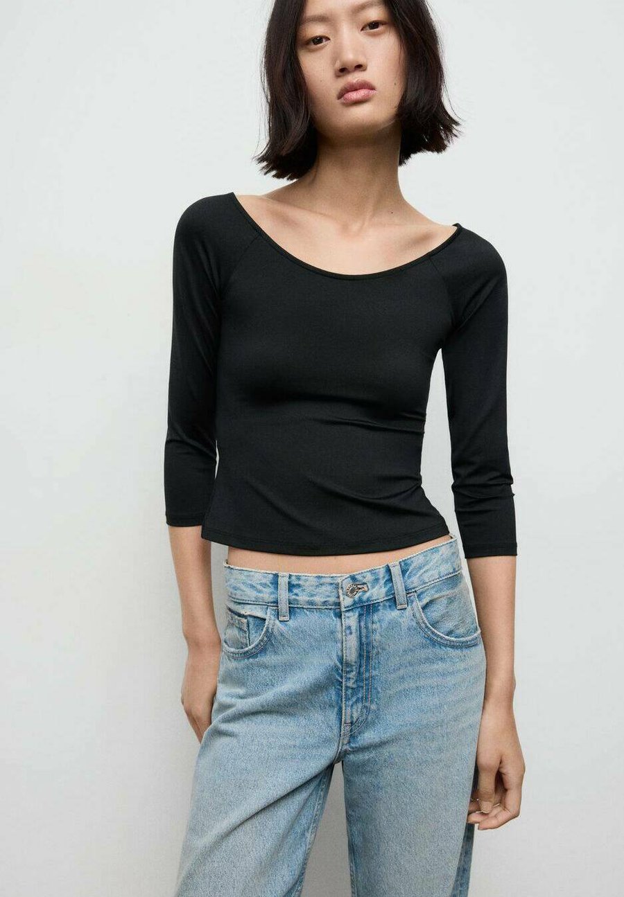 Топ Mango Long sleeved top, Black
Топ Mango Long sleeved top, Black