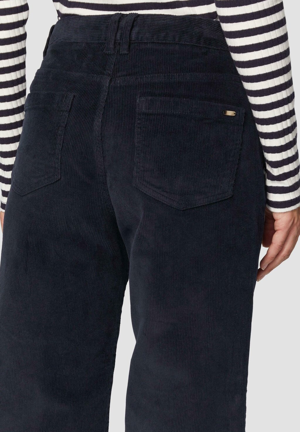 Брюки ELASTISCHE s.Oliver, черный
Брюки ELASTISCHE s.Oliver, черный