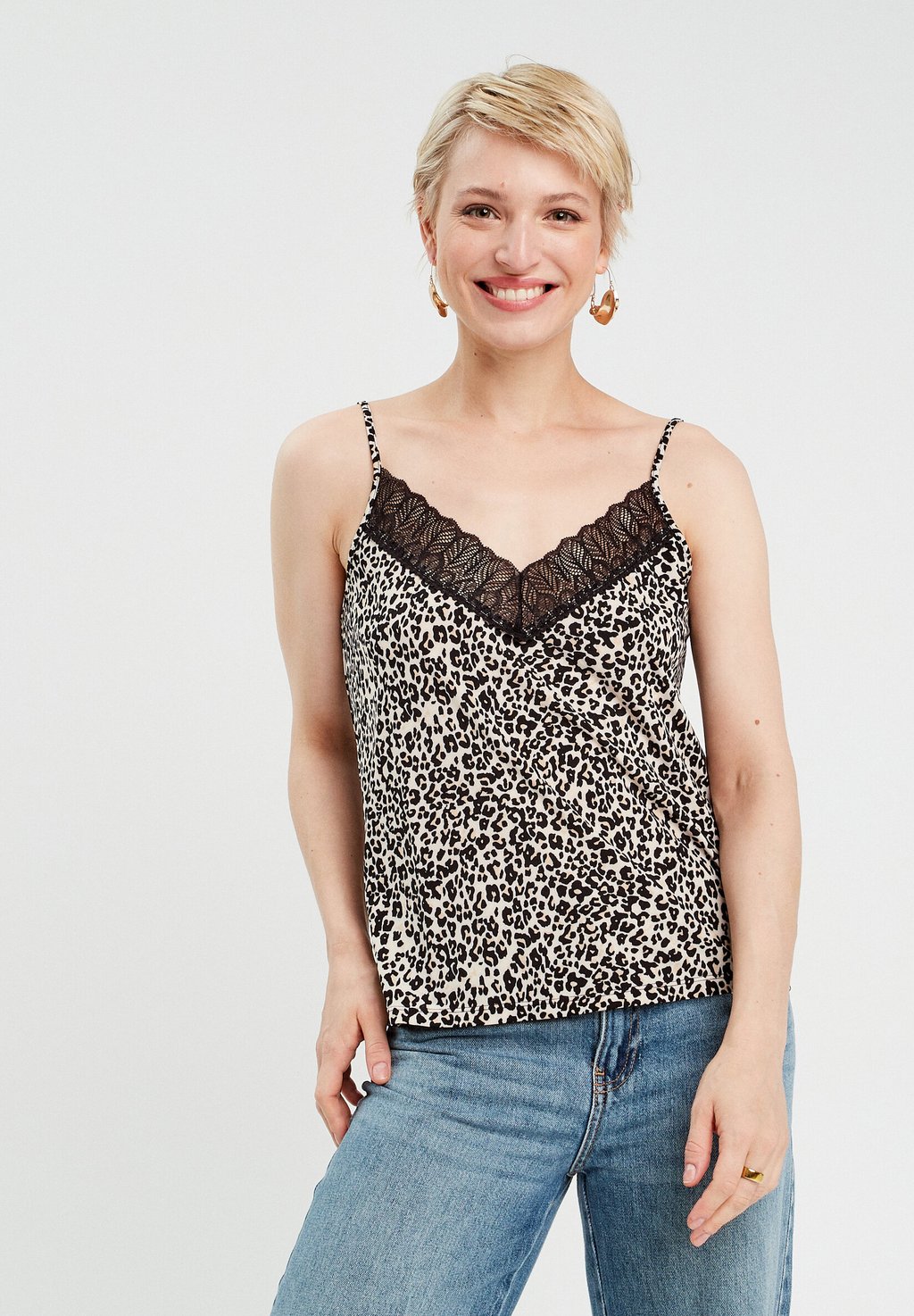 Топ Cache Cache, белый
Топ Cache Cache, белый