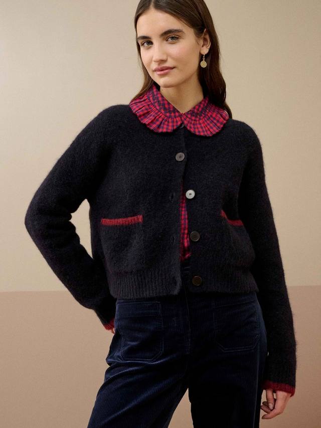 Кардиган с круглым вырезом из шерстяной смеси Brora, Ink
Кардиган с круглым вырезом из шерстяной смеси Brora, Ink