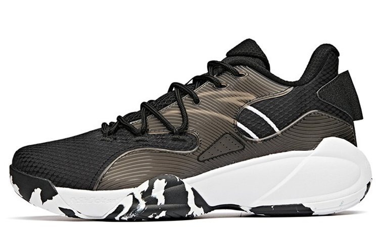 ANTA Амортизирующие противоскользящие и износостойкие низкие баскетбольные кроссовки мужские черно-белые
ANTA Амортизирующие противоскользящие и износостойкие низкие баскетбольные кроссовки мужские черно-белые