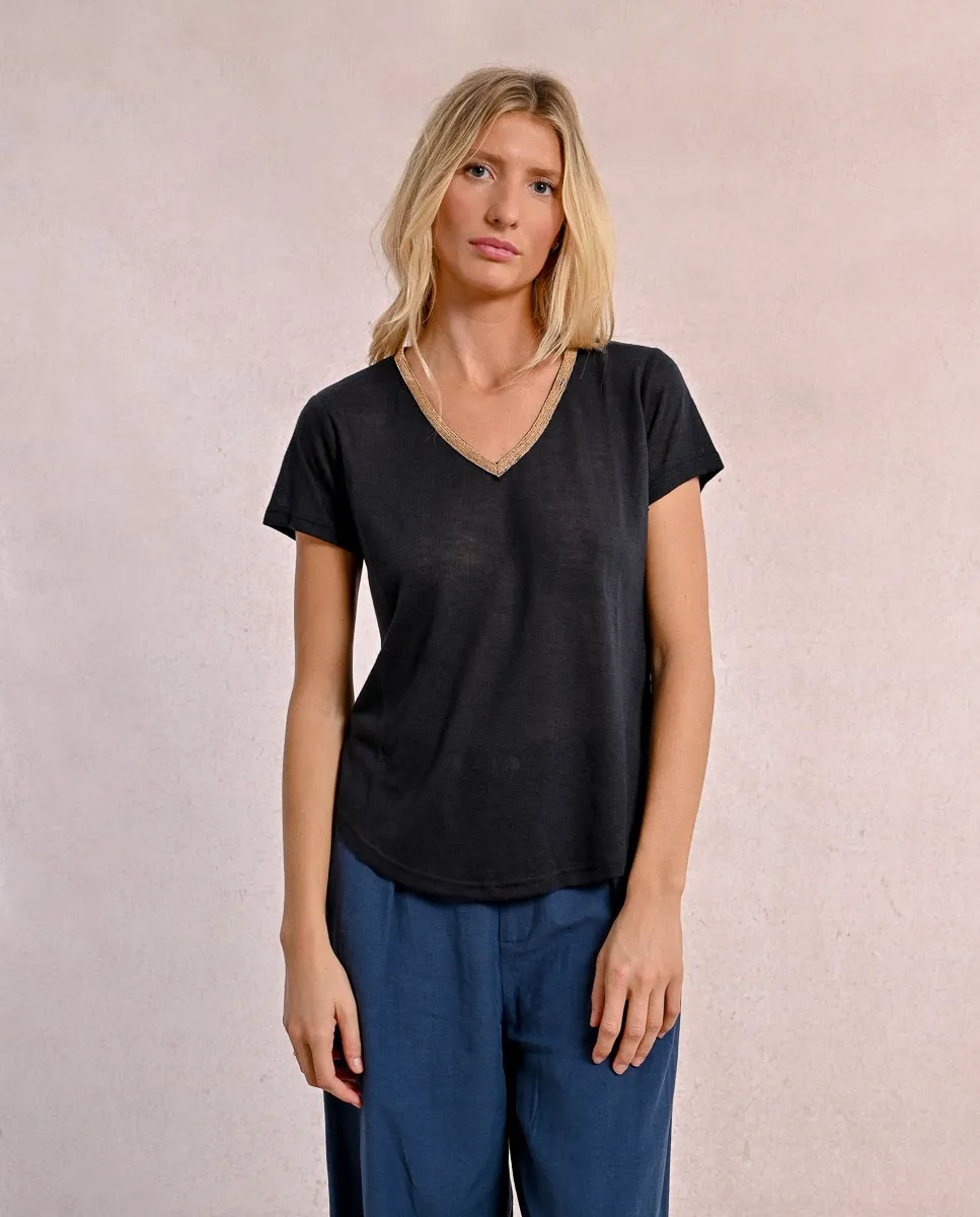 Женская футболка с короткими рукавами и вырезом горловины Molly Bracken, тёмно-синий
Женская футболка с короткими рукавами и вырезом горловины Molly Bracken, тёмно-синий