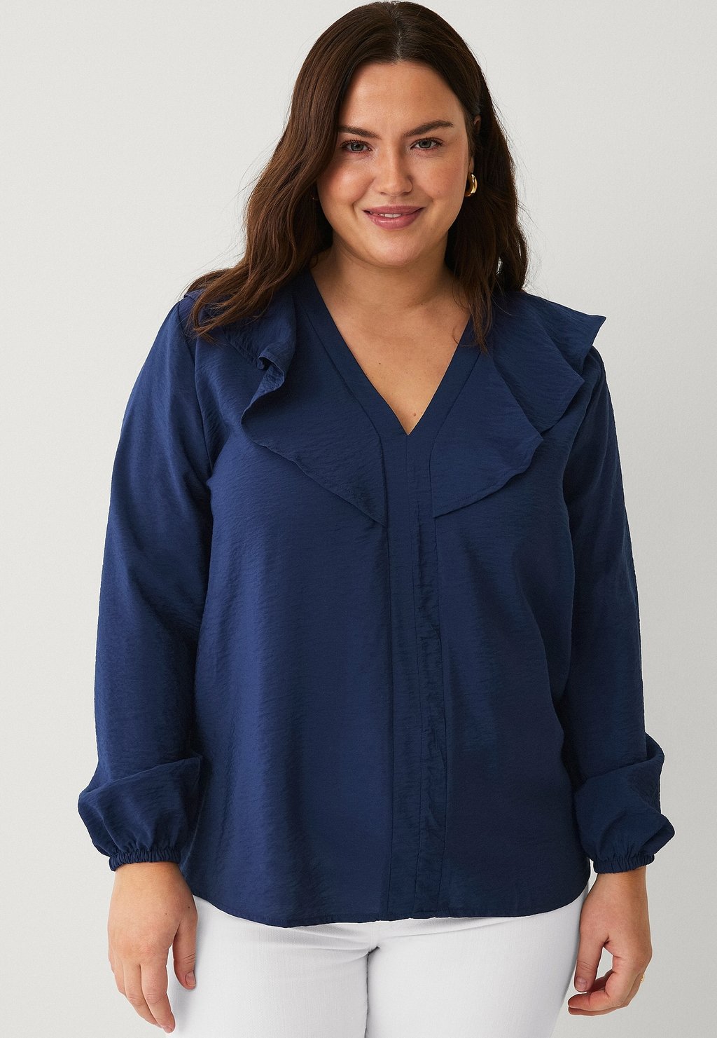 Блуза Ellos Plus collection, синий 
Блуза Ellos Plus collection, синий