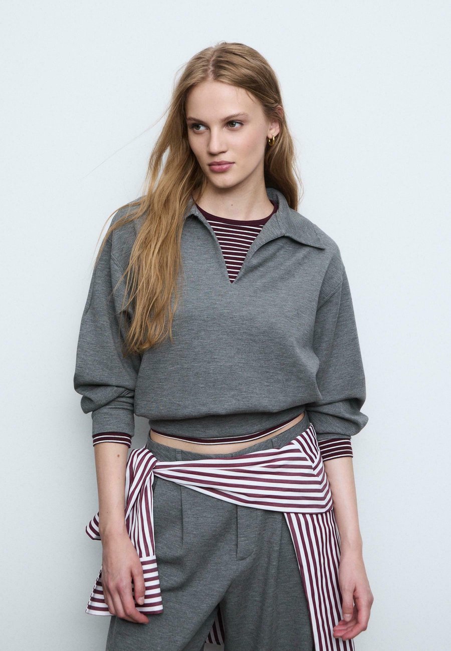 Поло Stradivarius Polo shirt, Dark Grey
Поло Stradivarius Polo shirt, Dark Grey